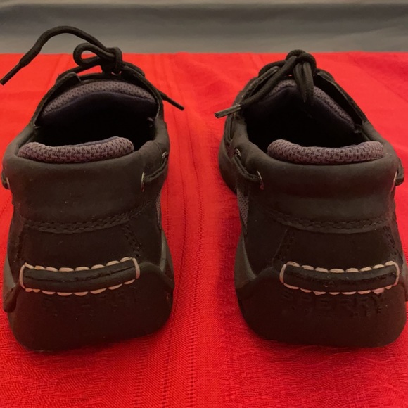 Sperry top-sider, lanyard 2 eye black used but great shape (OLCC) - Picture 5 of 12